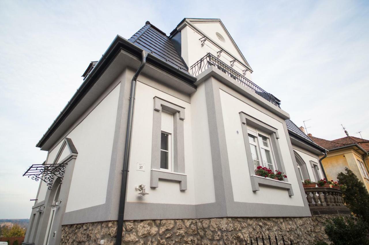 Deakvilla37 Apartman Eger Exterior photo